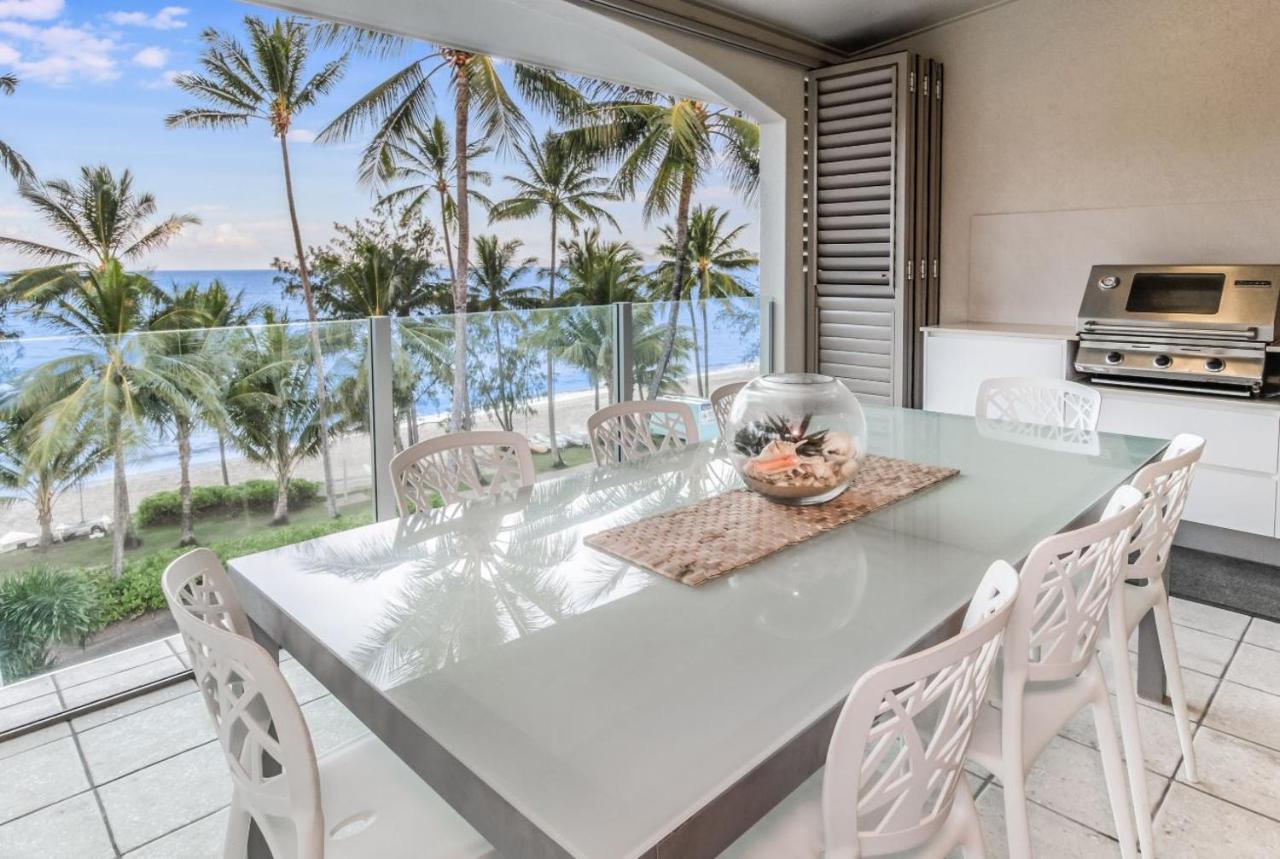 Island Views Beachfront Apartments ปาล์มโคฟ ภายนอก รูปภาพ