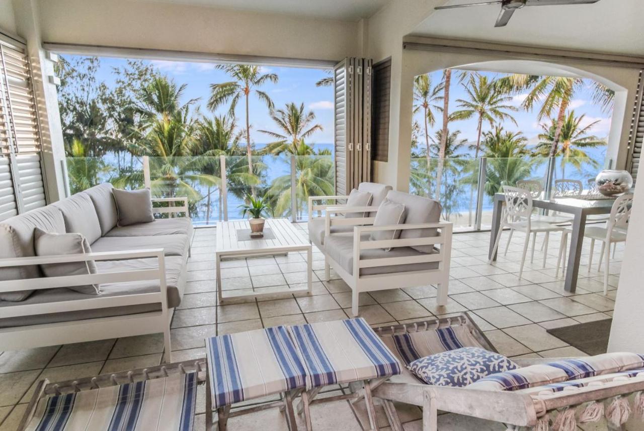 Island Views Beachfront Apartments ปาล์มโคฟ ภายนอก รูปภาพ