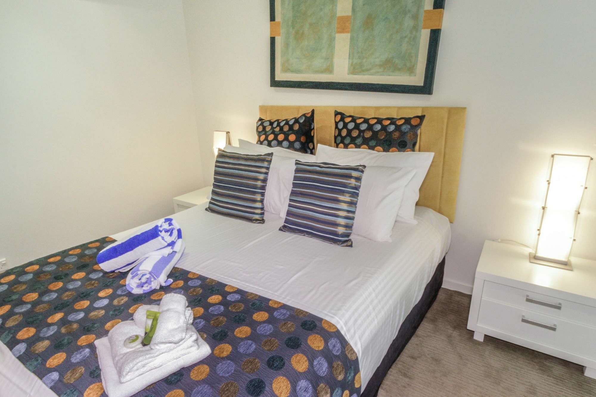 Island Views Beachfront Apartments ปาล์มโคฟ ภายนอก รูปภาพ